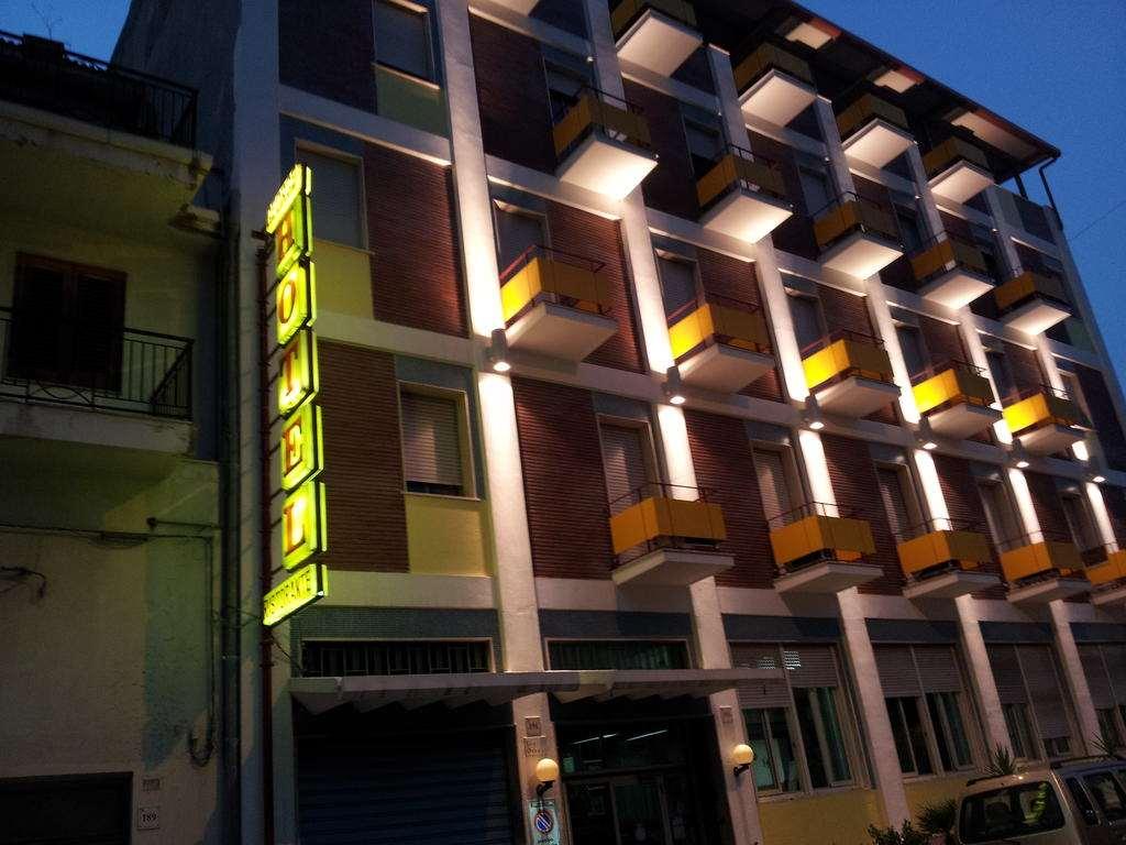 George Hotel 바르셀로나-포쪼 디 고토 외부 사진
